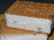 Recept na domácí ruskou zmrzlinu bez vajec a cukru: Chutná výborně, je zdravější a krásně drží tvar!